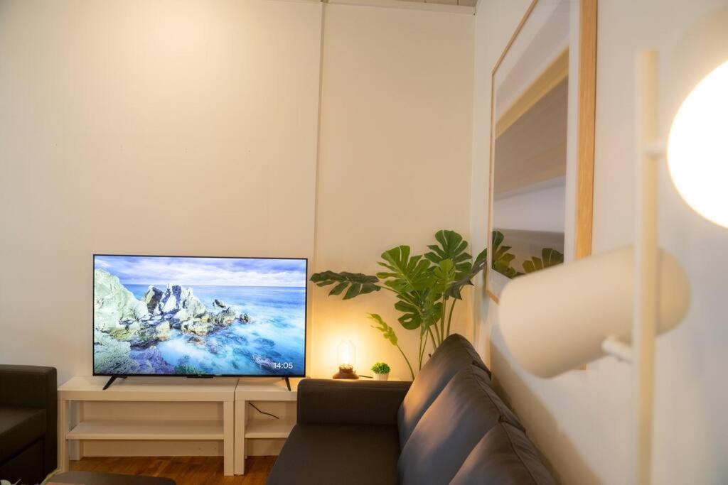 Jr天王寺駅・寺田町駅から徒歩圏内！ファミリー大歓迎の広々欧風ハイツ！ Apartment Osaka Bagian luar foto